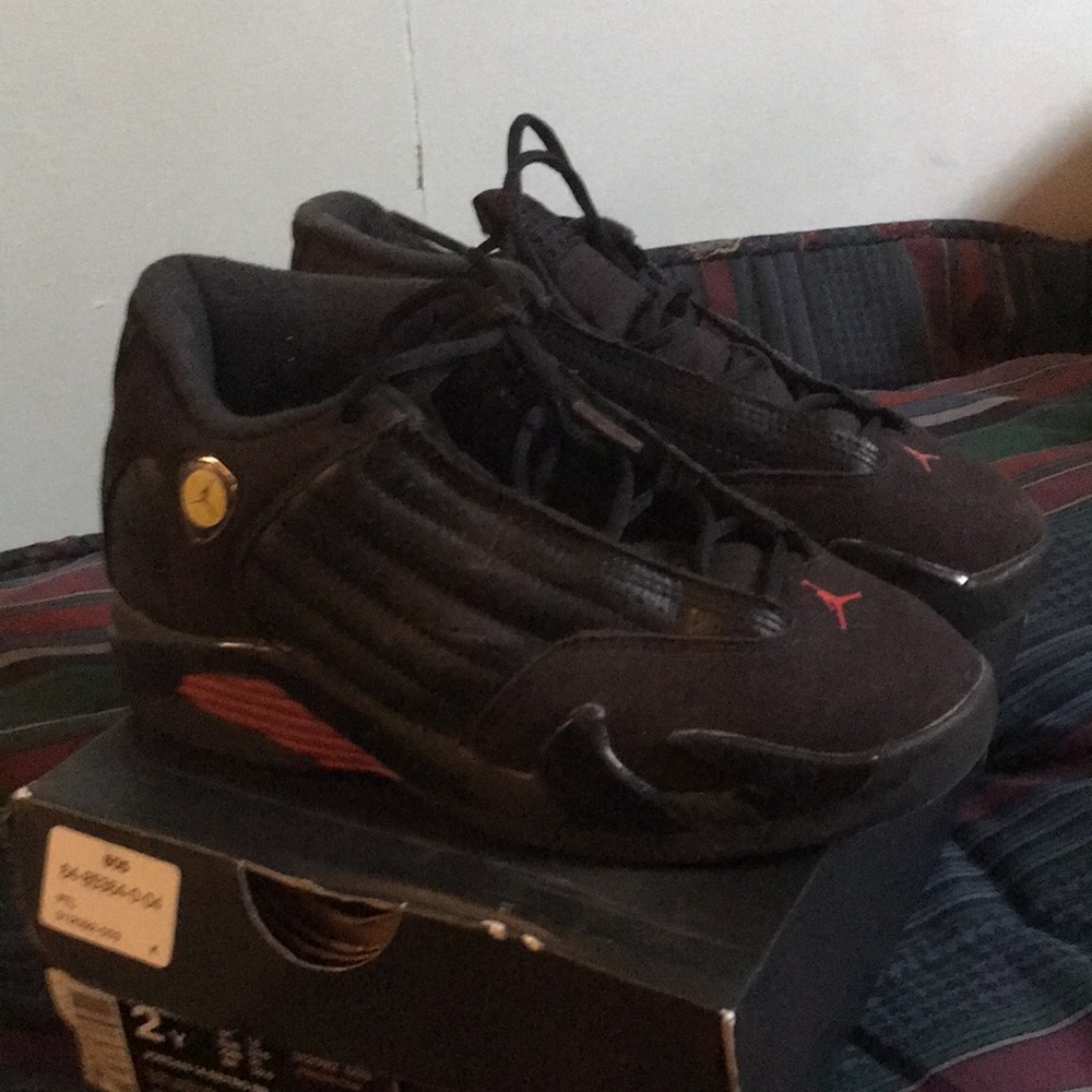 Jordan 14 retro kids size 2y